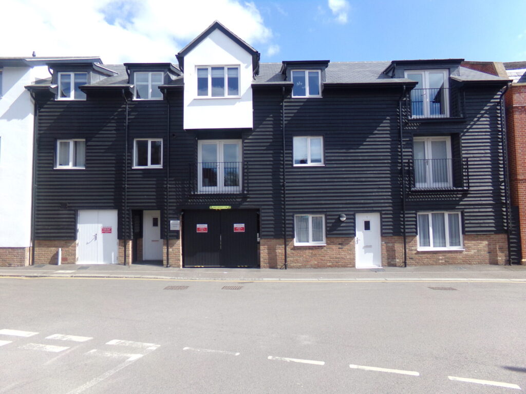 Tissimans Court - Bishops Stortford - Herts - CM23