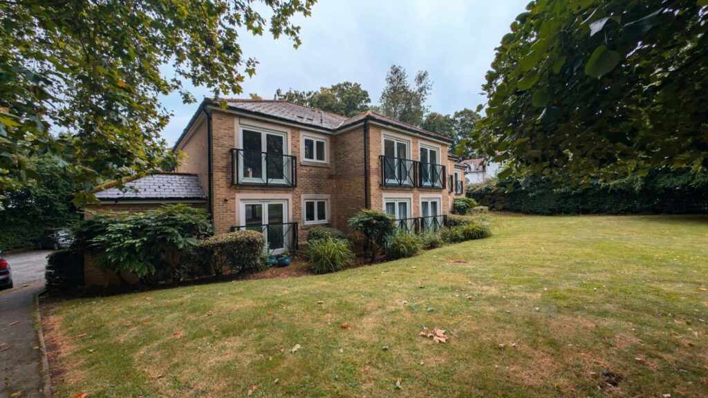 Priory Court, Apton Road - Bishops Stortford - Herts - CM23
